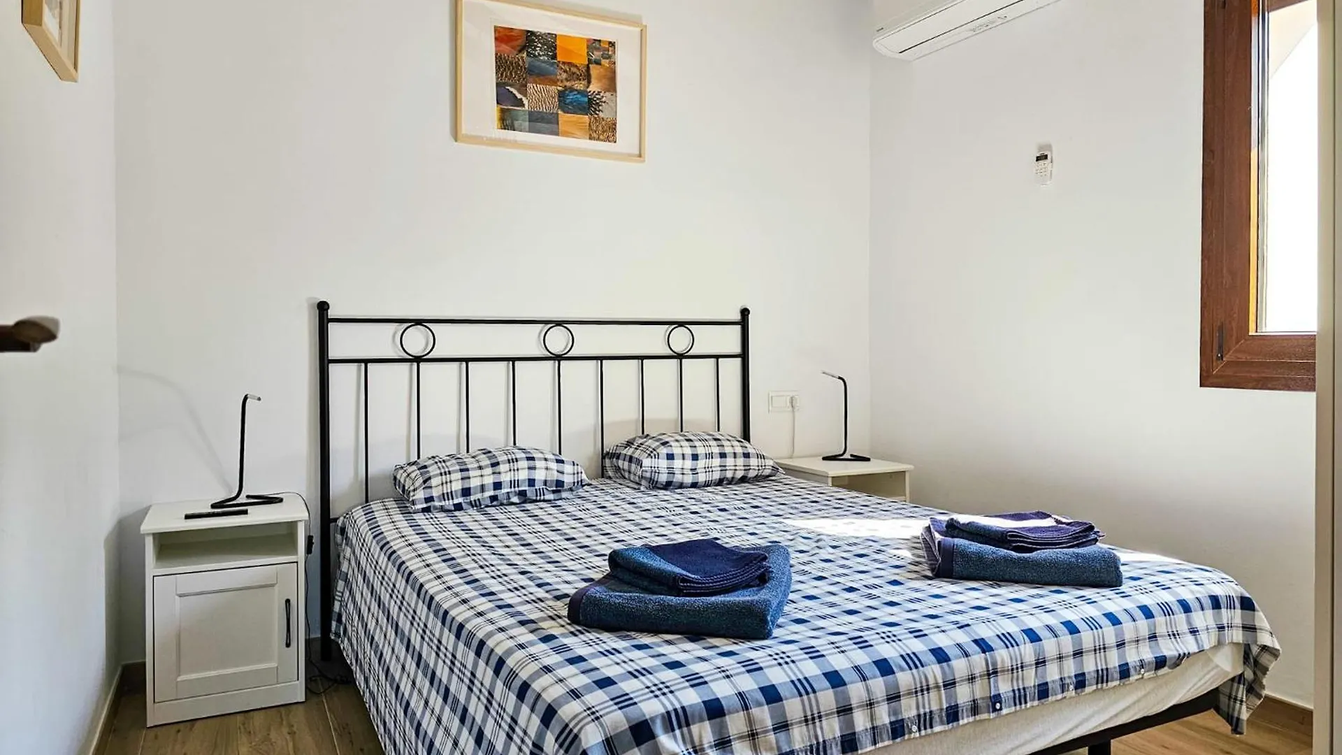 בית נופש הוילה Cómpeta Cortijo Airen